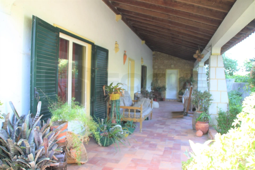 Moradia T5 para Venda em Salreu Foto 8