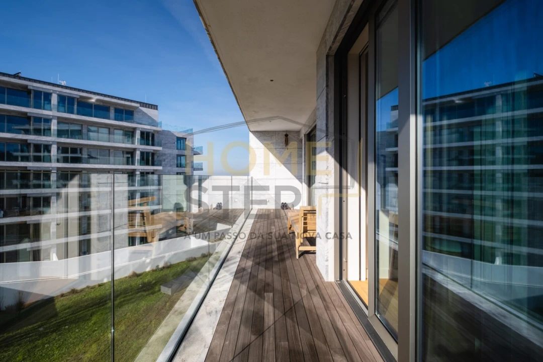 Apartamento T2 para Venda em Canidelo Foto 2