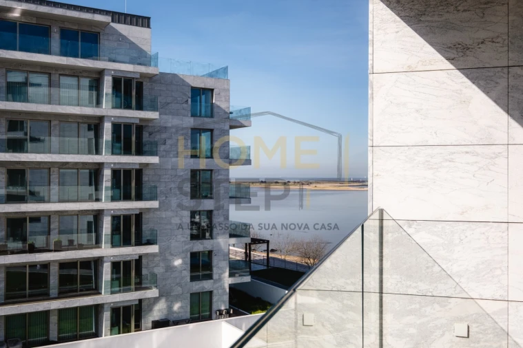 Apartamento T2 para Venda em Canidelo Foto 3