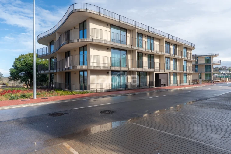 Apartamento T2 para Venda em Santa Clara e Castelo Viegas Foto 2