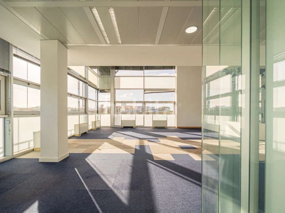 Escritório para Arrendamento em Oeiras e São Julião da Barra, Paço de Arcos e Caxias Foto 4