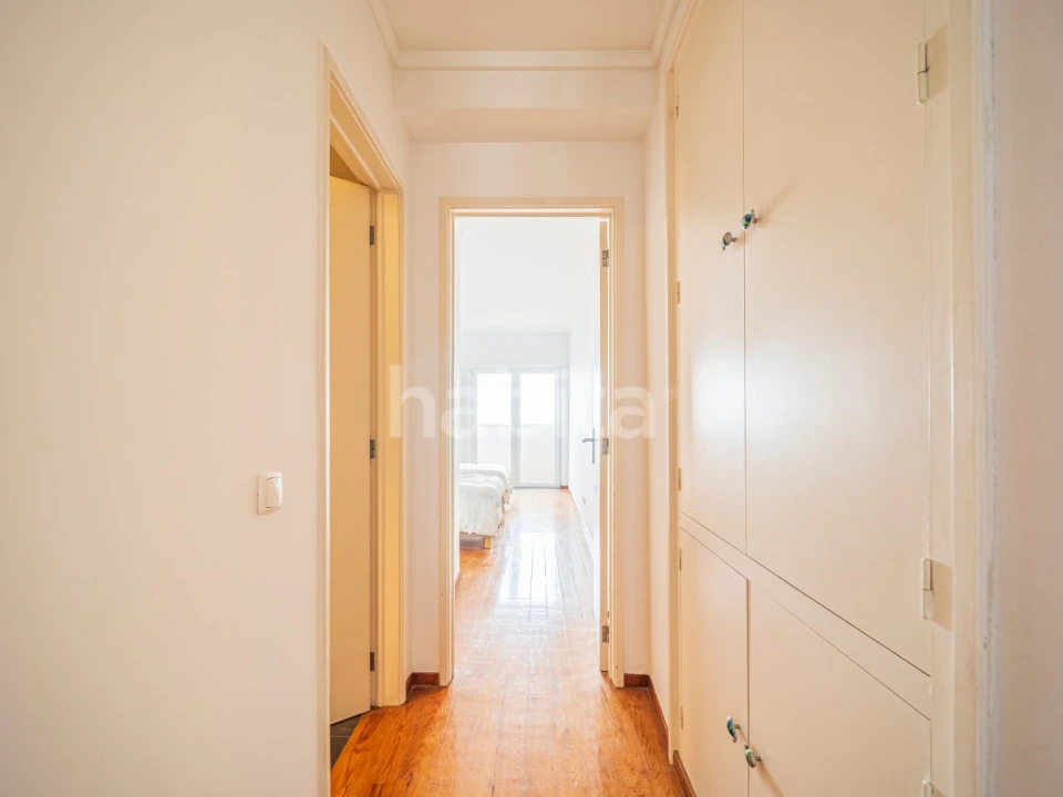 Apartamento T2 para Arrendamento em Penha de França Foto 19