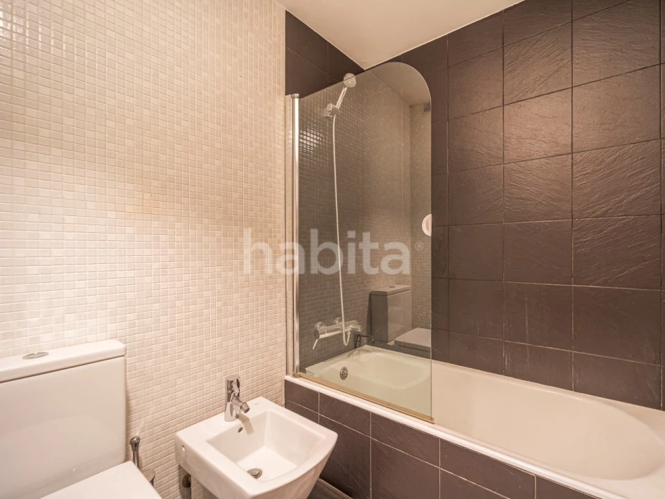 Apartamento T2 para Arrendamento em Penha de França Foto 22
