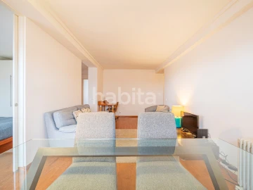Apartamento T2 para Arrendamento em Penha de França