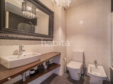 Apartamento T2 para Arrendamento em Penha de França