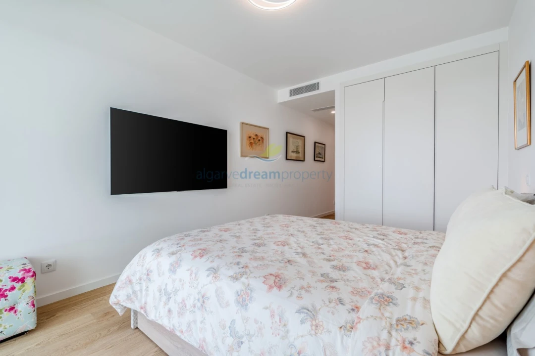 Apartamento T2 para Venda em Albufeira e Olhos de Água Foto 21