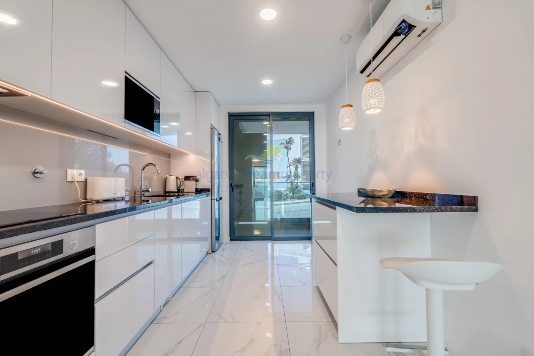 Apartamento T2 para Venda em Albufeira e Olhos de Água Foto 17