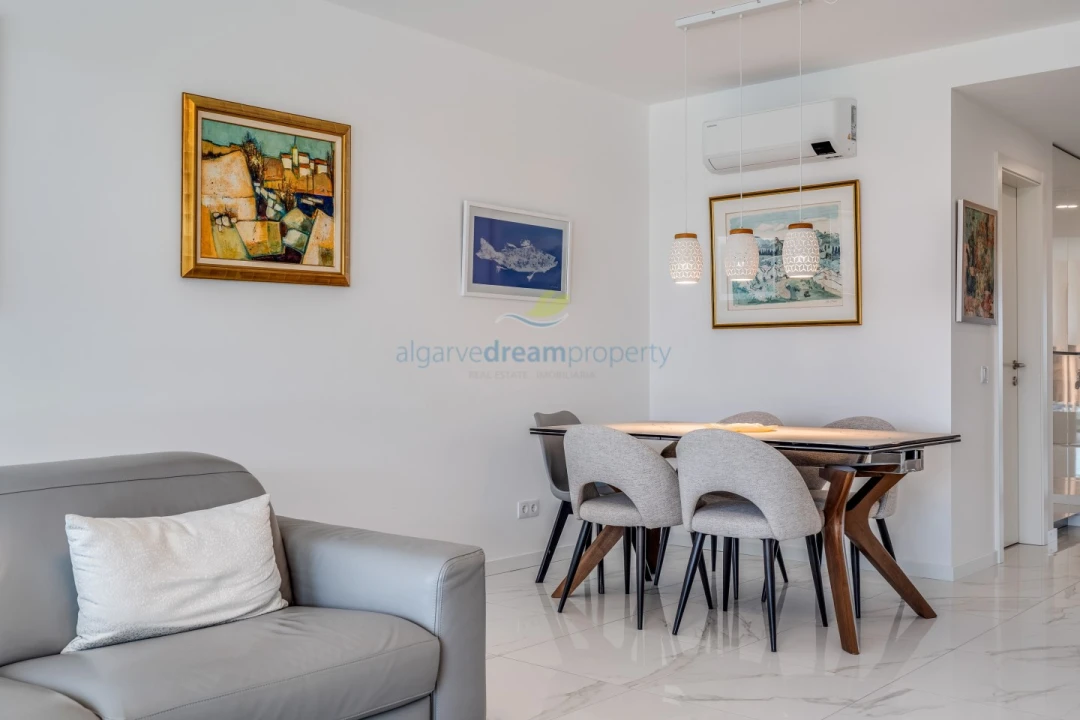 Apartamento T2 para Venda em Albufeira e Olhos de Água Foto 5