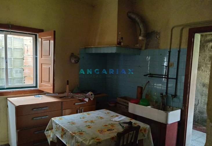 Moradia T2 para Venda em Batalha Foto 4