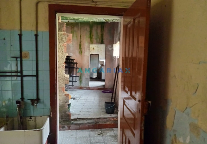 Moradia T2 para Venda em Batalha Foto 3