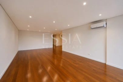 Apartamento T3 para Venda em Ramalde