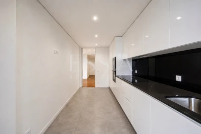 Apartamento T3 para Venda em Ramalde
