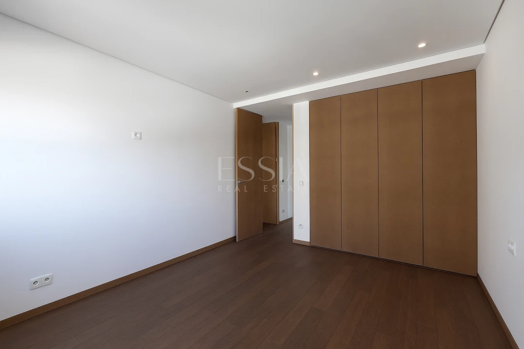 Apartamento T3 para Venda em Ramalde Foto 7