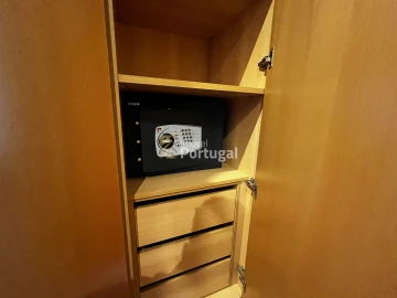 Apartamento T3 para Arrendamento em Lordelo do Ouro e Massarelos
