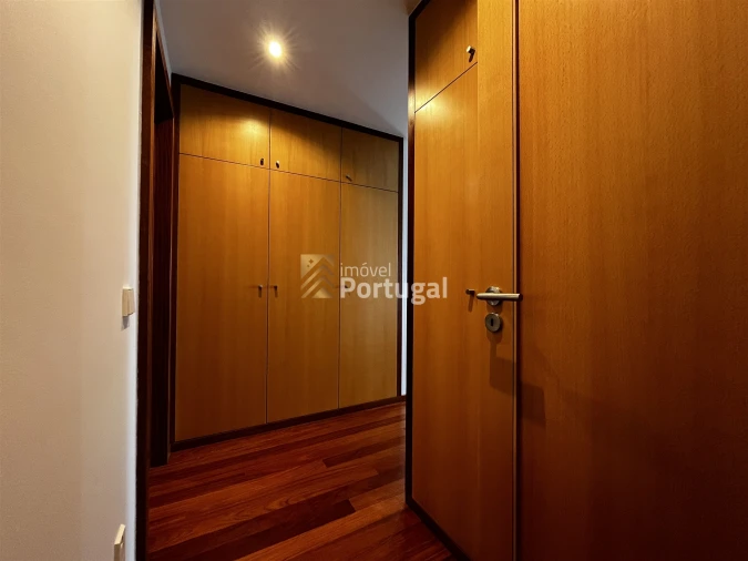 Apartamento T3 para Arrendamento em Lordelo do Ouro e Massarelos Foto 21
