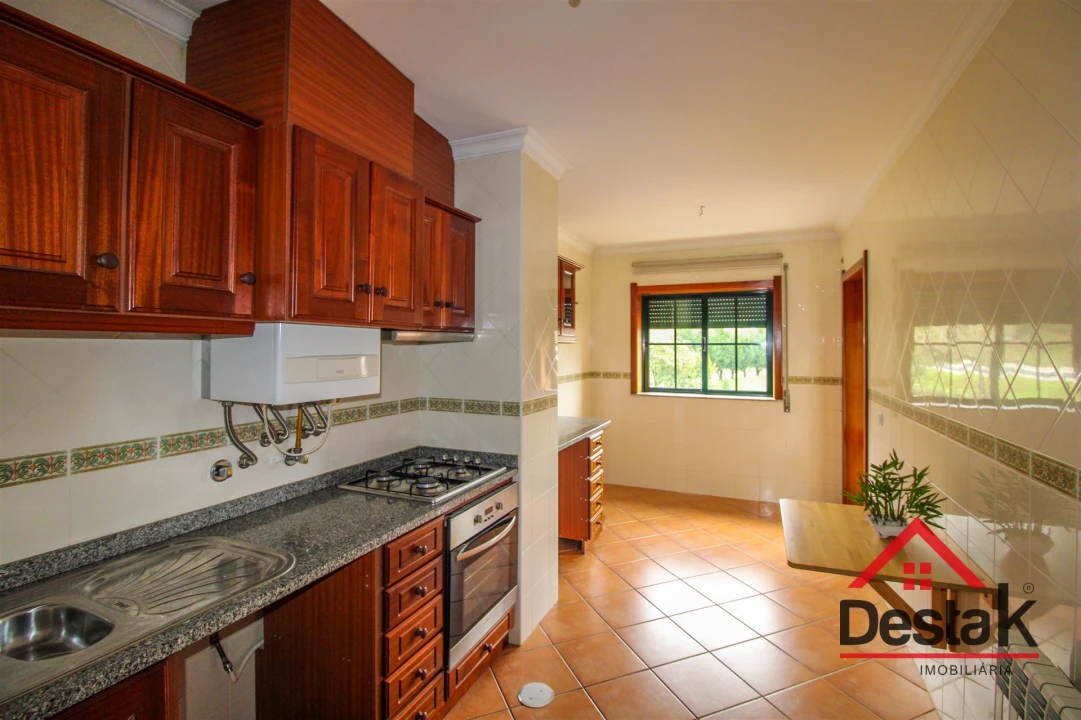 Apartamento T2 para Venda em São Pedro do Sul, Várzea e Baiões Foto 5