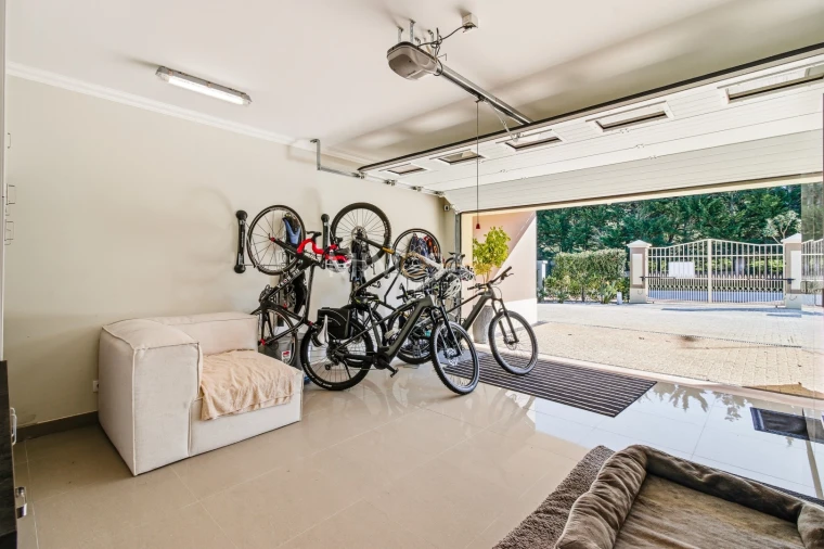 Moradia T4 para Venda em Lagos (São Sebastião e Santa Maria) Foto 27