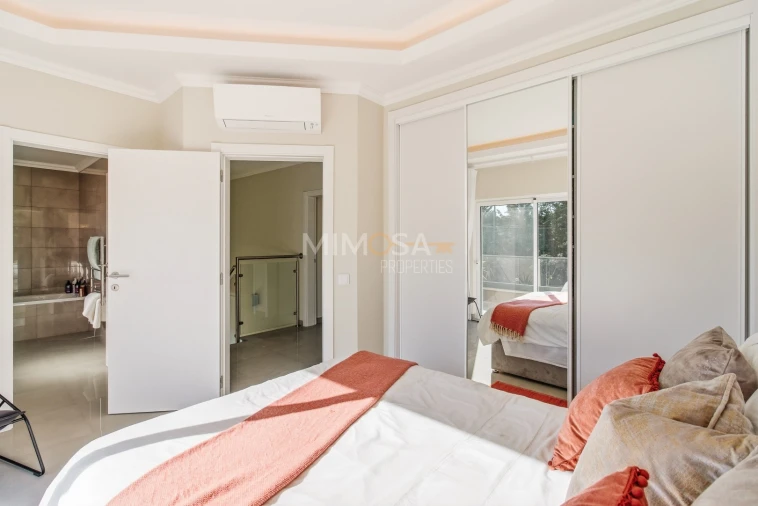 Moradia T4 para Venda em Lagos (São Sebastião e Santa Maria) Foto 22