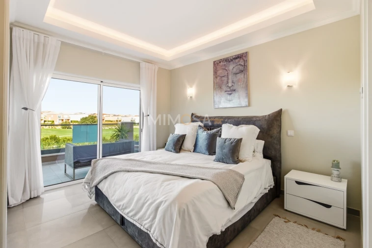 Moradia T4 para Venda em Lagos (São Sebastião e Santa Maria) Foto 18