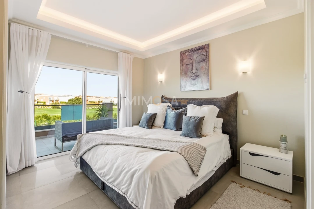 Moradia T4 para Venda em Lagos (São Sebastião e Santa Maria) Foto 18