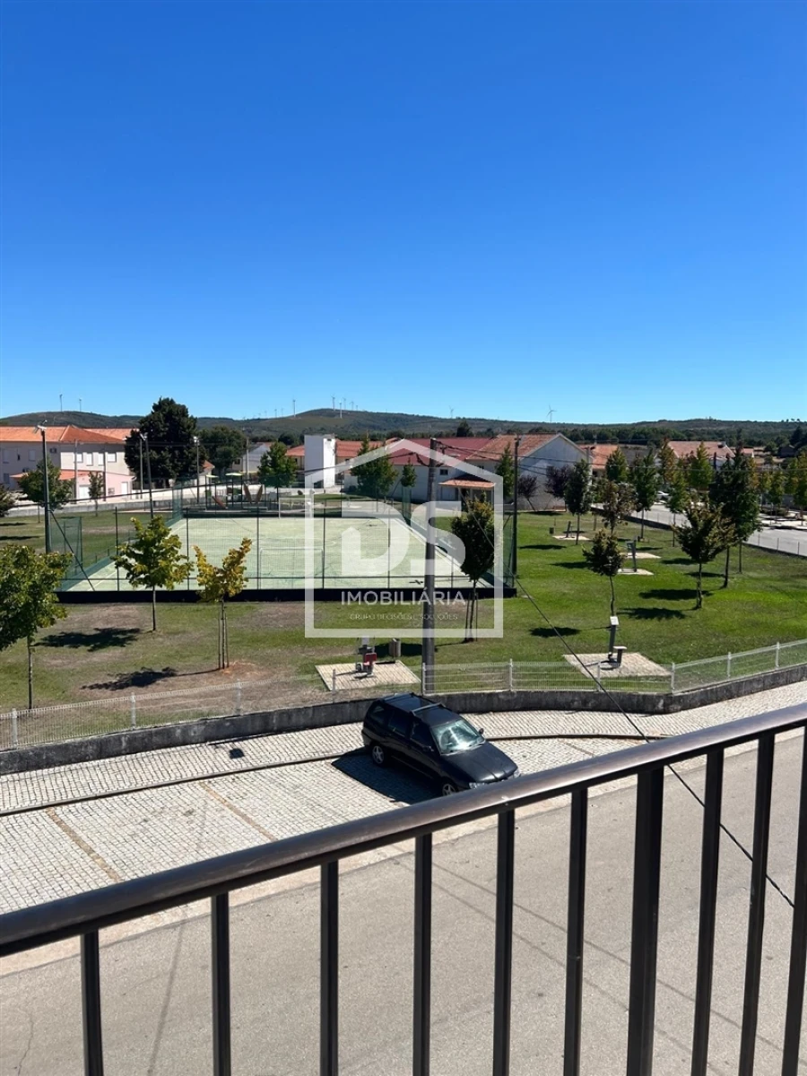 Apartamento T2 para Venda em Souto Foto 13