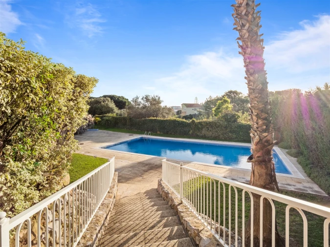 Apartamento T2 para Venda em Alcabideche Foto 15