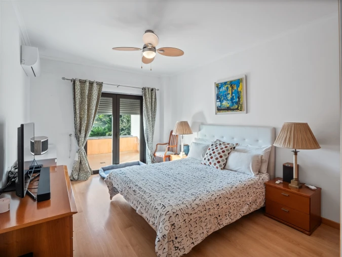 Apartamento T2 para Venda em Alcabideche Foto 9