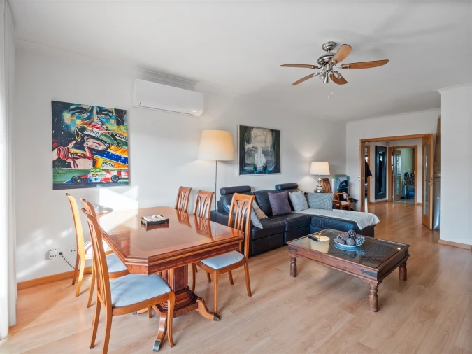 Apartamento T2 para Venda em Alcabideche Foto 5