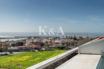 Apartamento T4 para Venda em Aldoar, Foz do Douro e Nevogilde