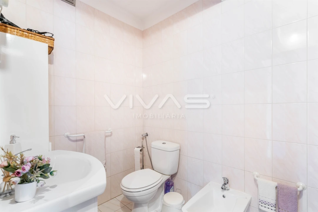 Apartamento T3 para Venda em Vila Verde e Barbudo Foto 17