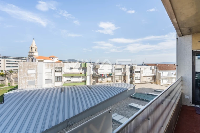 Apartamento T3 para Venda em Vila Verde e Barbudo Foto 19