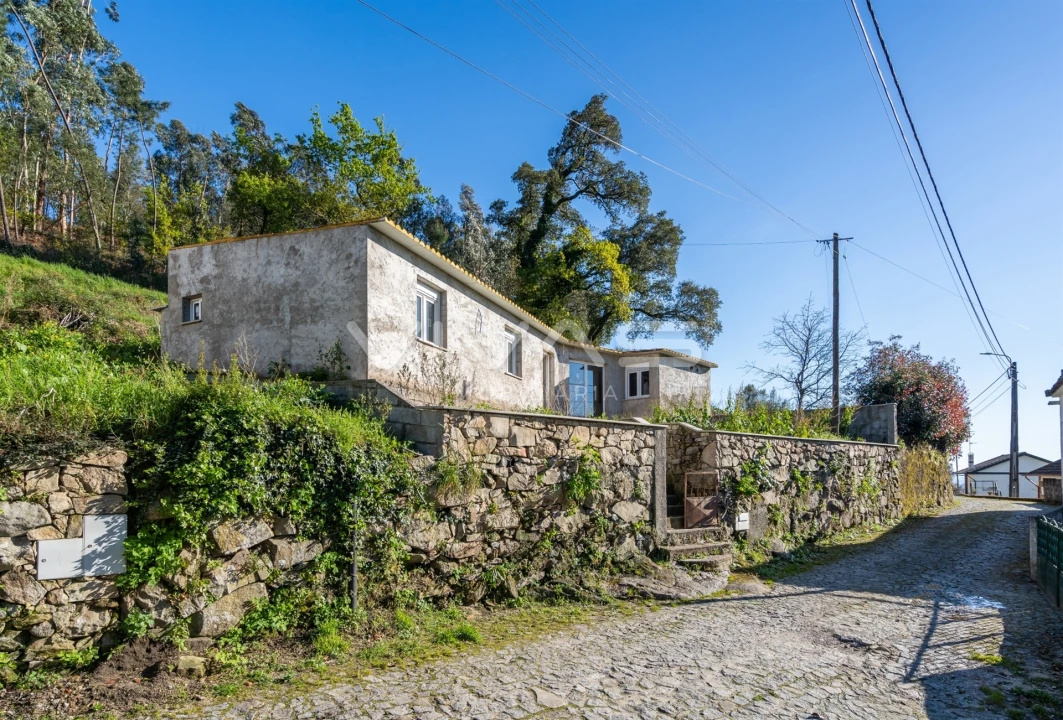 Moradia T2 para Venda em Caldelas, Sequeiros e Paranhos Foto 10
