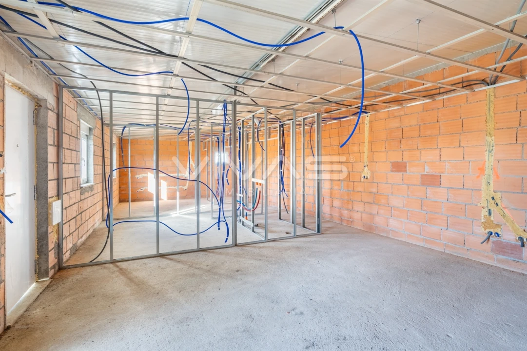 Moradia T2 para Venda em Caldelas, Sequeiros e Paranhos Foto 5