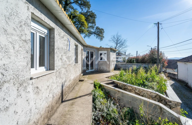 Moradia T2 para Venda em Caldelas, Sequeiros e Paranhos Foto 9