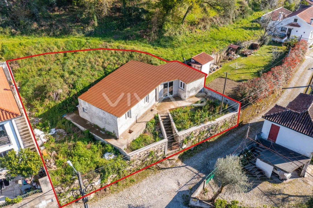 Moradia T2 para Venda em Caldelas, Sequeiros e Paranhos Foto 12