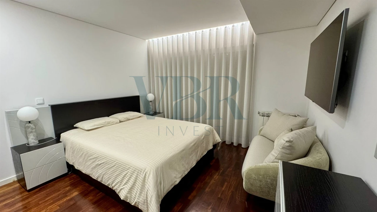 Apartamento T3 para Venda em Caldelas Foto 17