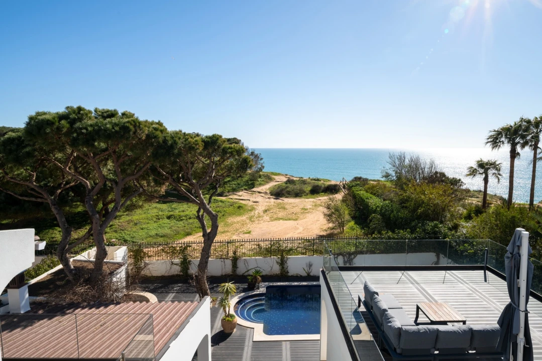 Moradia T3 para Venda em Albufeira e Olhos de Água Foto 4