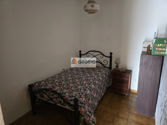 Moradia T1 para Venda em Almodôvar e Graça dos Padrões Foto 9