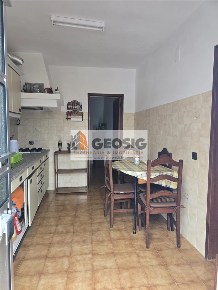 Moradia T1 para Venda em Almodôvar e Graça dos Padrões Foto 3