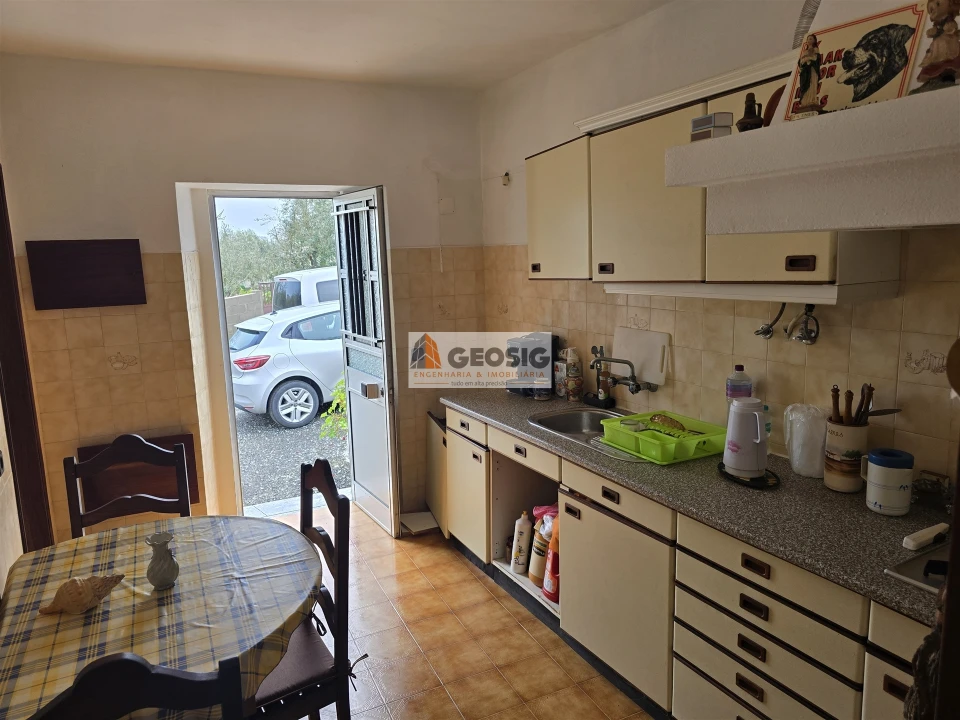 Moradia T1 para Venda em Almodôvar e Graça dos Padrões Foto 4