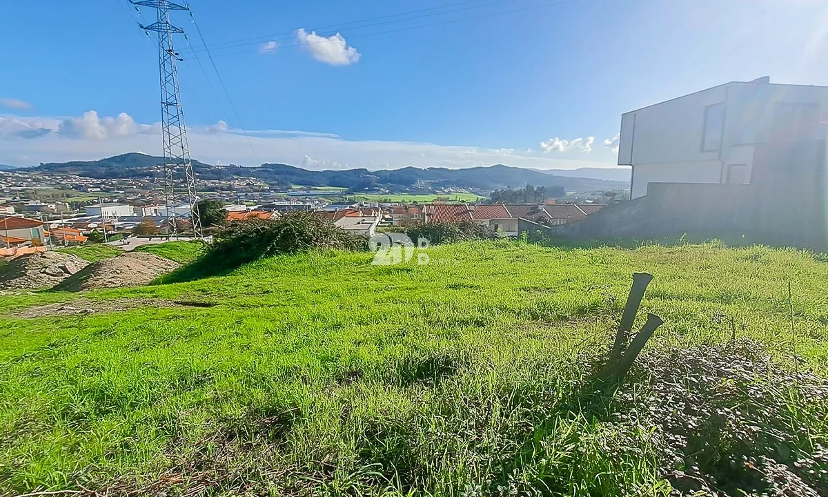 Terreno para Venda em Antas e Abade de Vermoim Foto 5