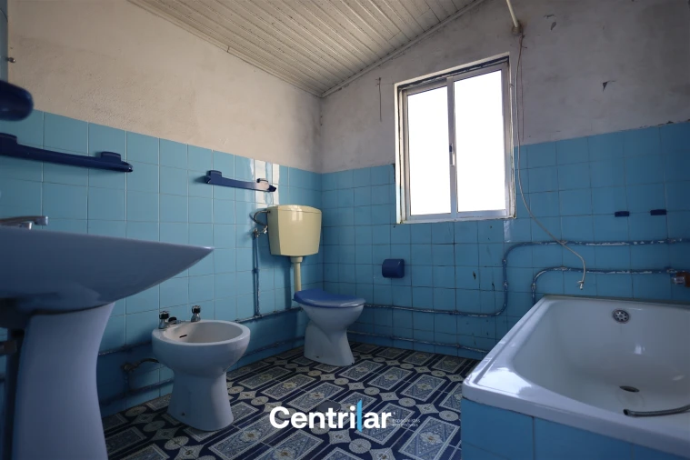 Moradia T3 para Venda em Trancozelos Foto 9