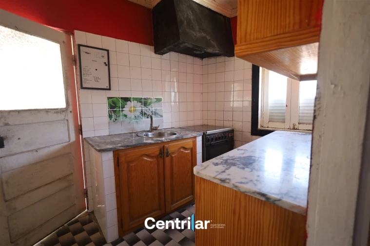 Moradia T3 para Venda em Trancozelos Foto 16