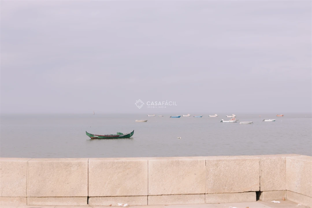 Apartamento T2 para Arrendamento em Alcochete Foto 12