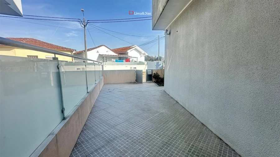 Moradia T4 para Venda em Pedroso e Seixezelo Foto 21