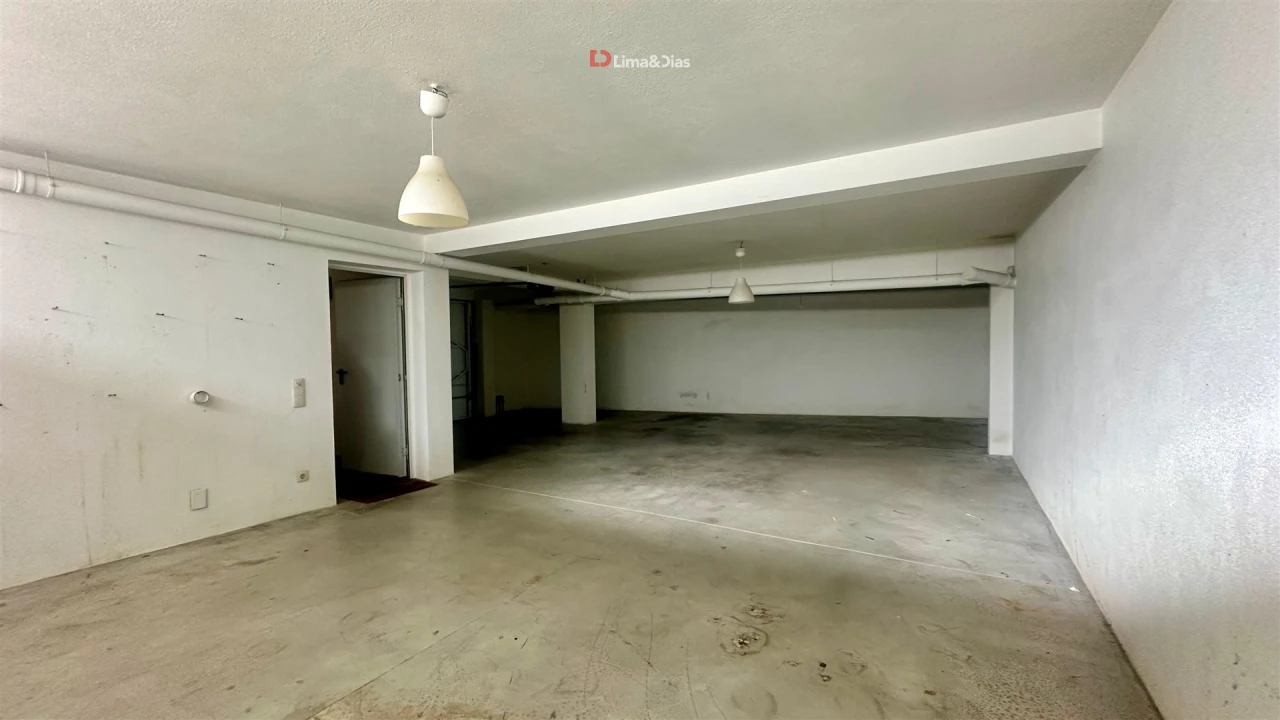 Moradia T4 para Venda em Pedroso e Seixezelo Foto 23