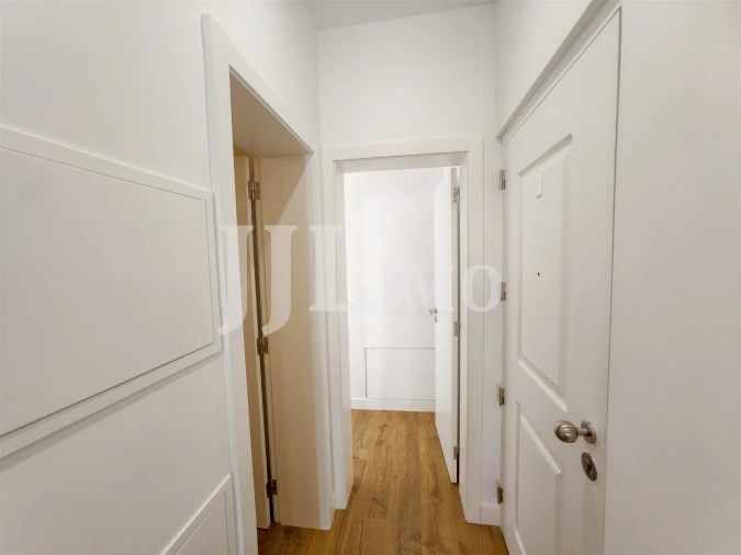 Apartamento T3 para Arrendamento em Arroios Foto 2