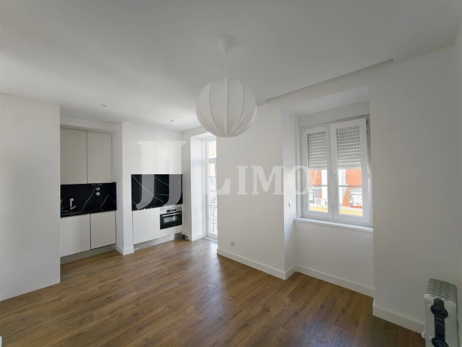 Apartamento T3 para Arrendamento em Arroios Foto 12