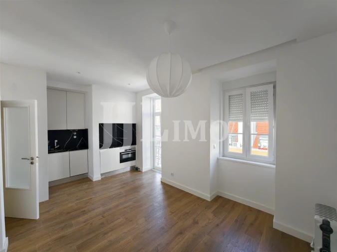 Apartamento T3 para Arrendamento em Arroios Foto 10