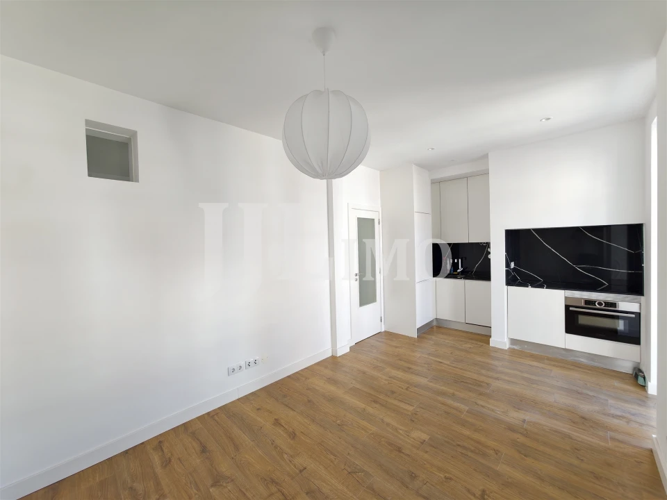 Apartamento T3 para Arrendamento em Arroios Foto 13